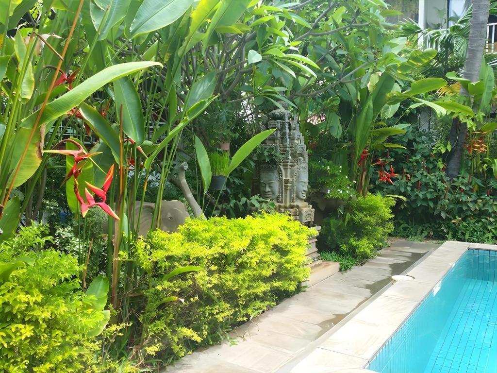 Ladear Angkor Boutique Hotel Сиемрип Экстерьер фото